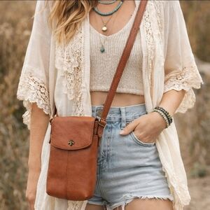 Fat Face Tan Brown Leather Boho Festival Travel Crossbody Purse Phone